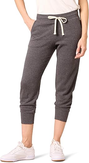 Amazon Essentials Women'S Fleece Capri Jogger Sweatpant (Available In Plus Size)